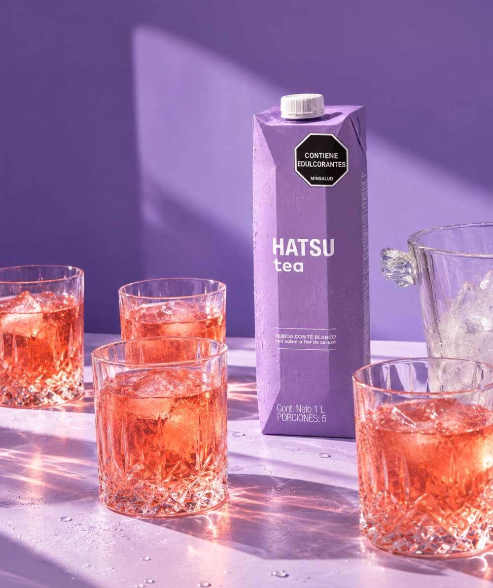 https://hatsu.co/wp-content/uploads/2023/11/HATSU_TEA_LILA_1L_04.jpg