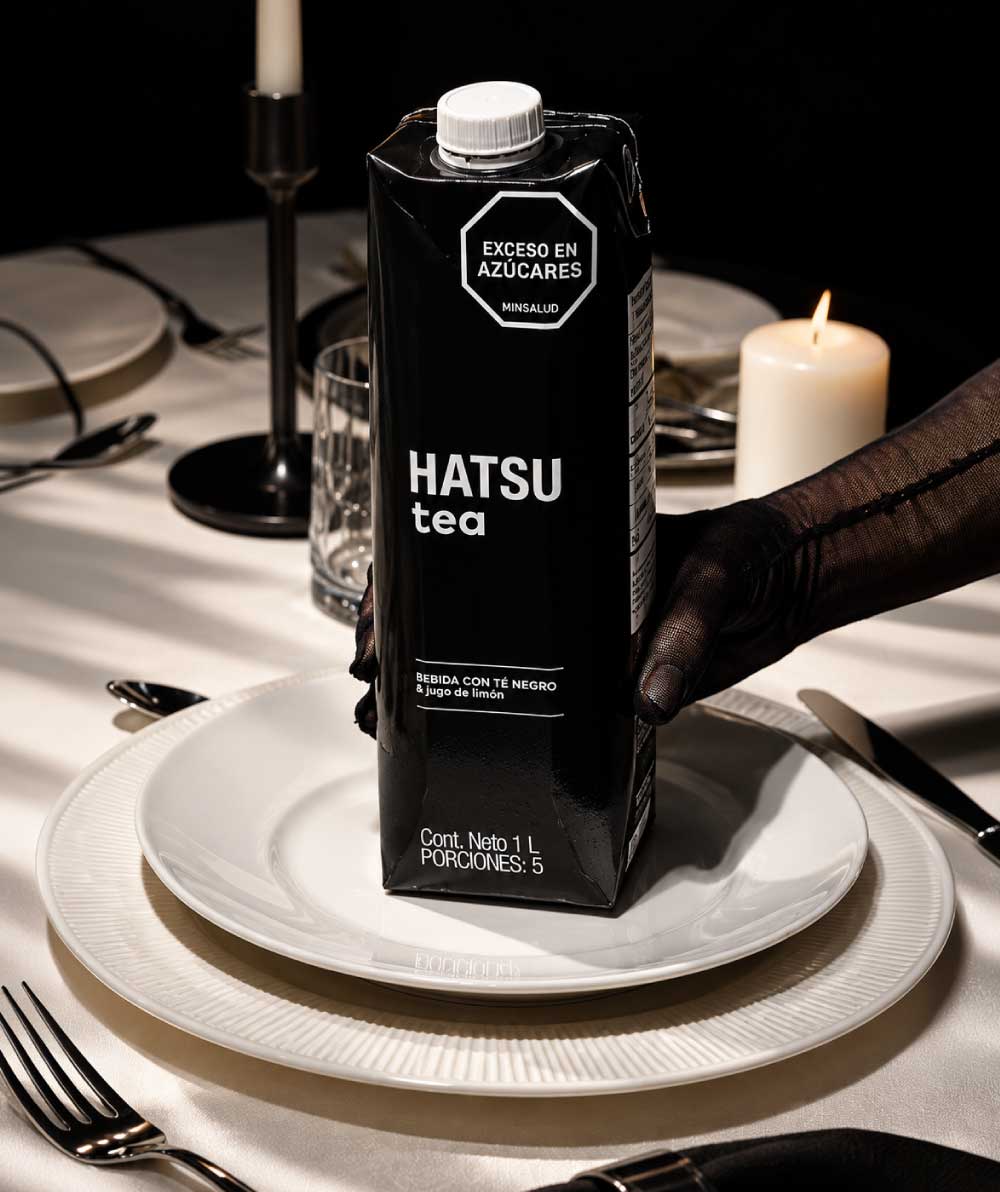https://hatsu.co/wp-content/uploads/2025/07/HATSU_TEA_NEGRO_1L_03.jpg